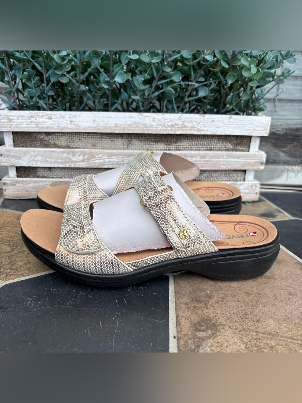 Revere Rio Slide Sandals - Picture 2 of 11